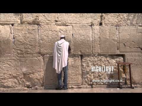 JJ_022 Highlight Films footage store: C/U of a Jewish worshiper in The Western Wall, Jerusalem