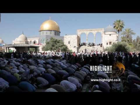 JAR_003 - Jerualem HD stock footage: Ramadan in Al Aqsa, Haram Al Sharif, Jerusalem